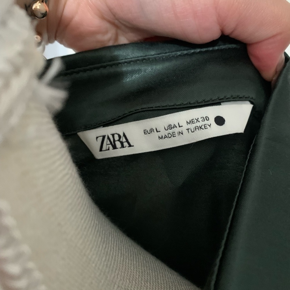 Zara Deep Green Button Down - image 4